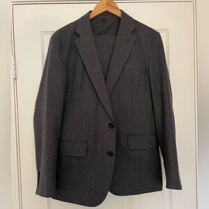 J Crew Charcoal Ludlow Slim Men’s Suit